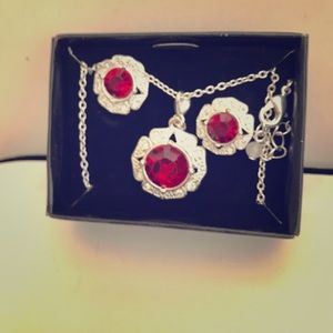 Necklace set